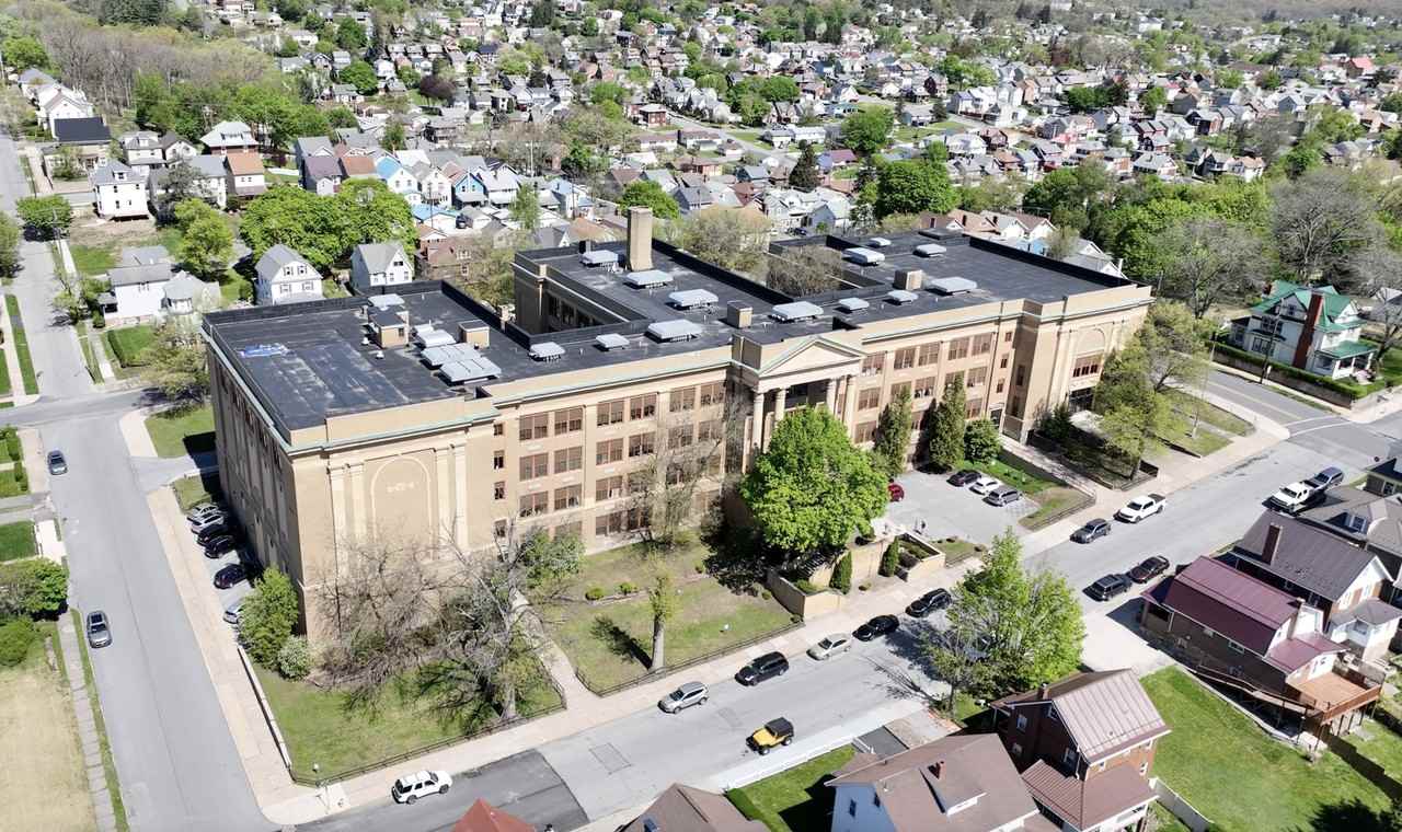 1318 19th Avenue - Photo 2 of 20