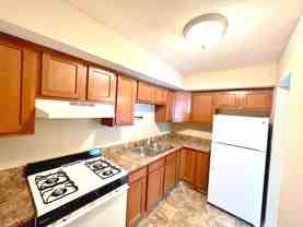 Giant Oaks Apartments - Photo 1 of 1
