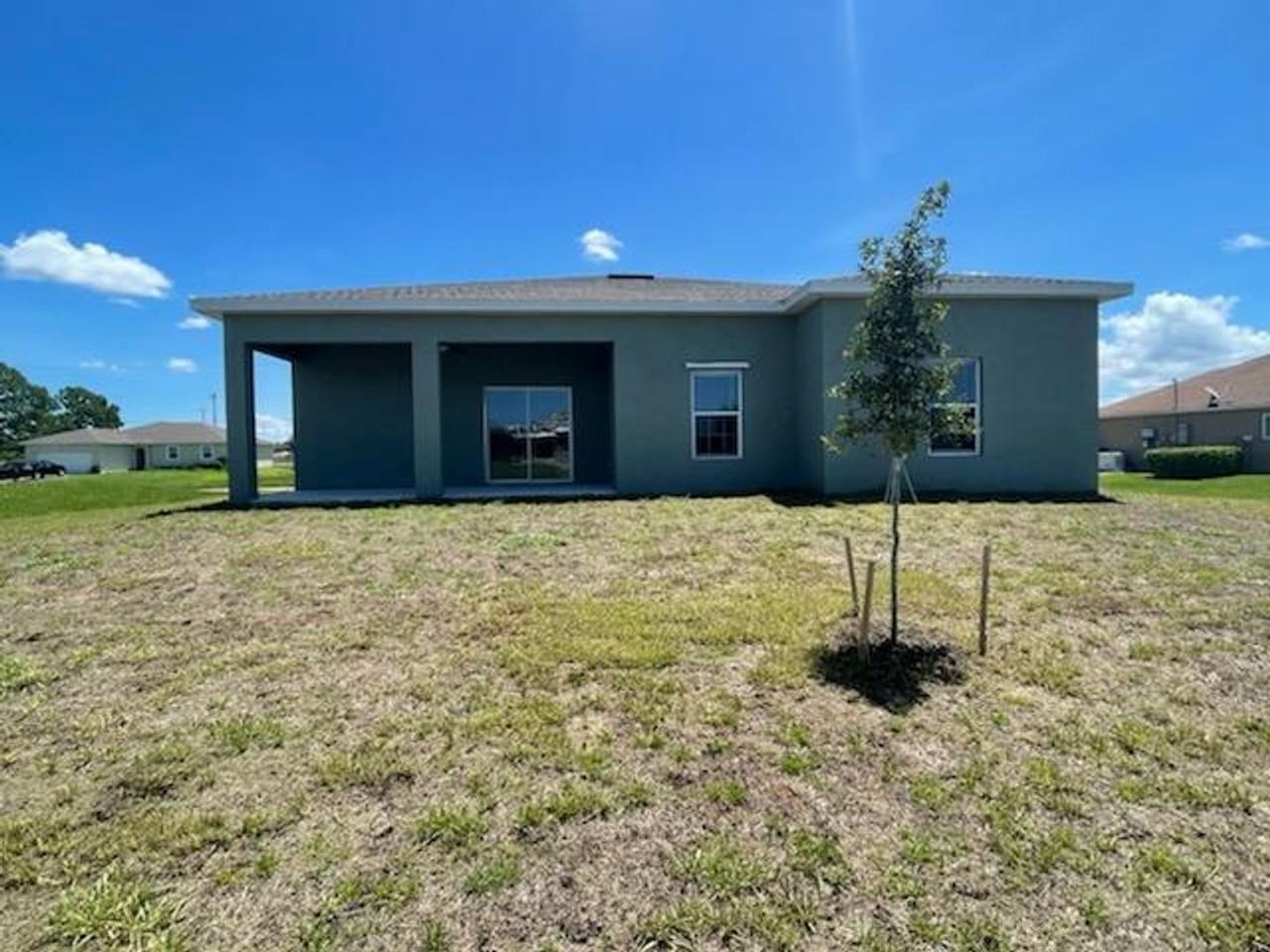 1740 Nw 9th Ter - Photo 5 of 33