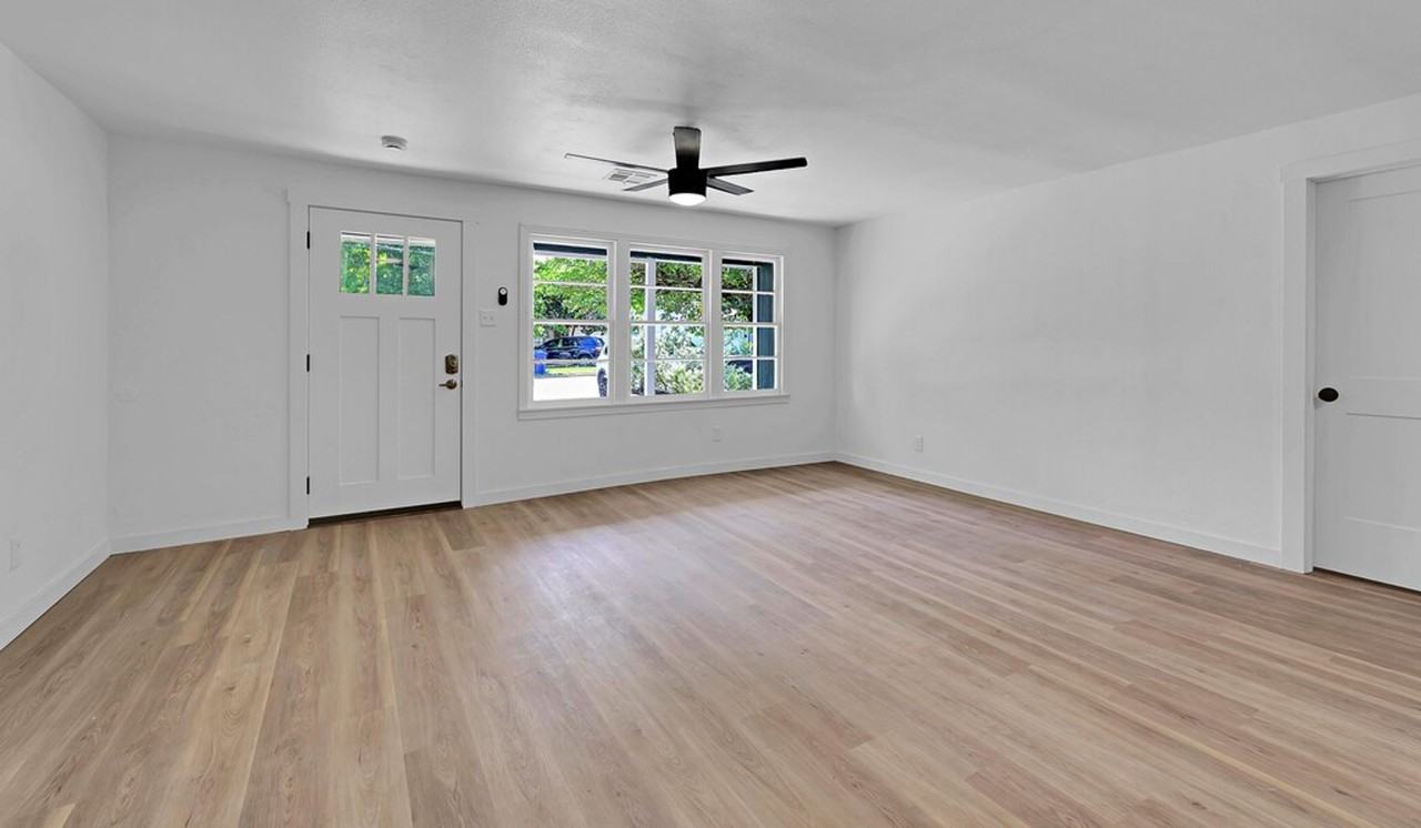 3113 N 25th St - Photo 4 of 25