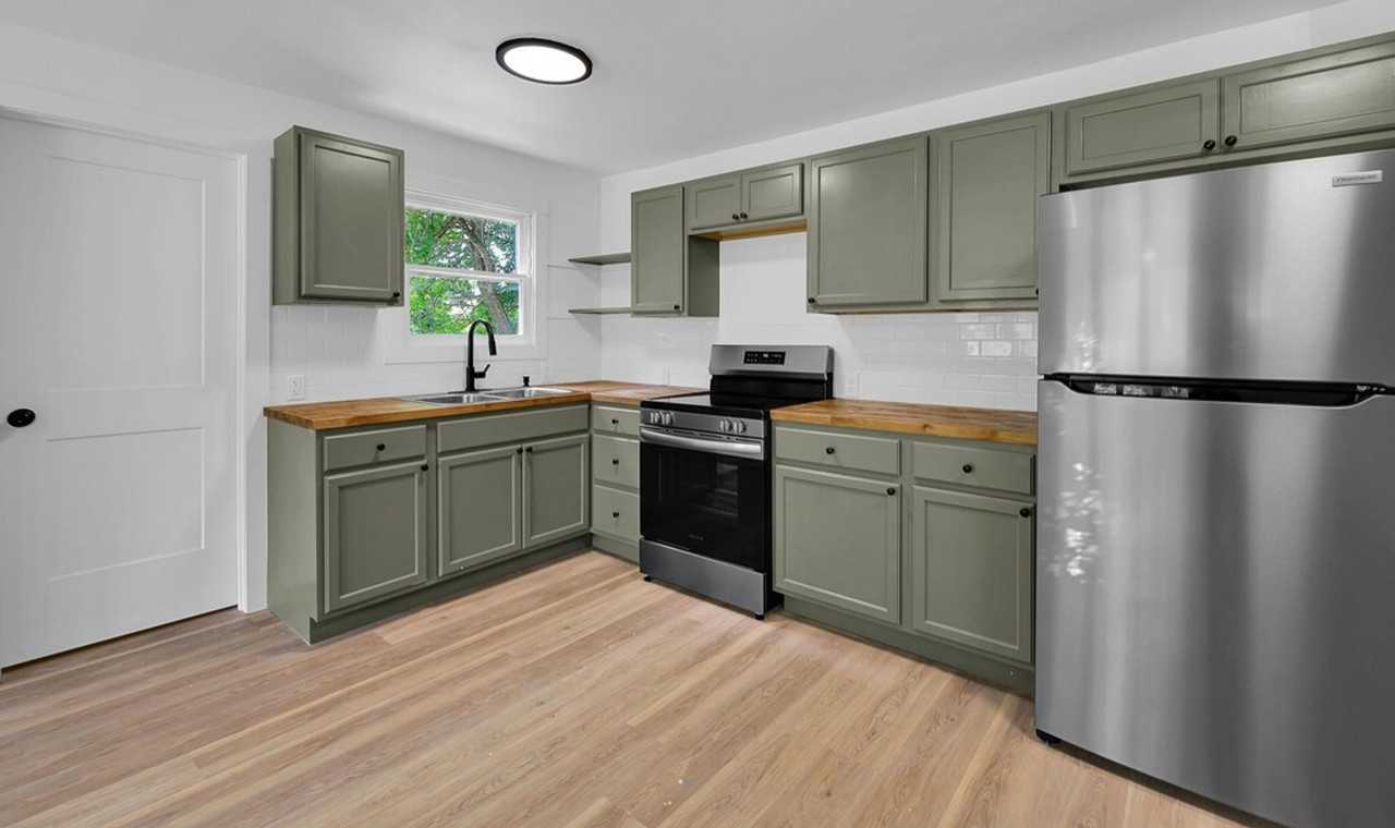 3113 N 25th St - Photo 7 of 25