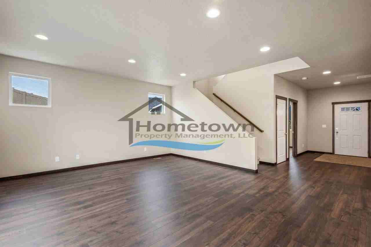 5289 W Gumwood Cir - Photo 5 of 50