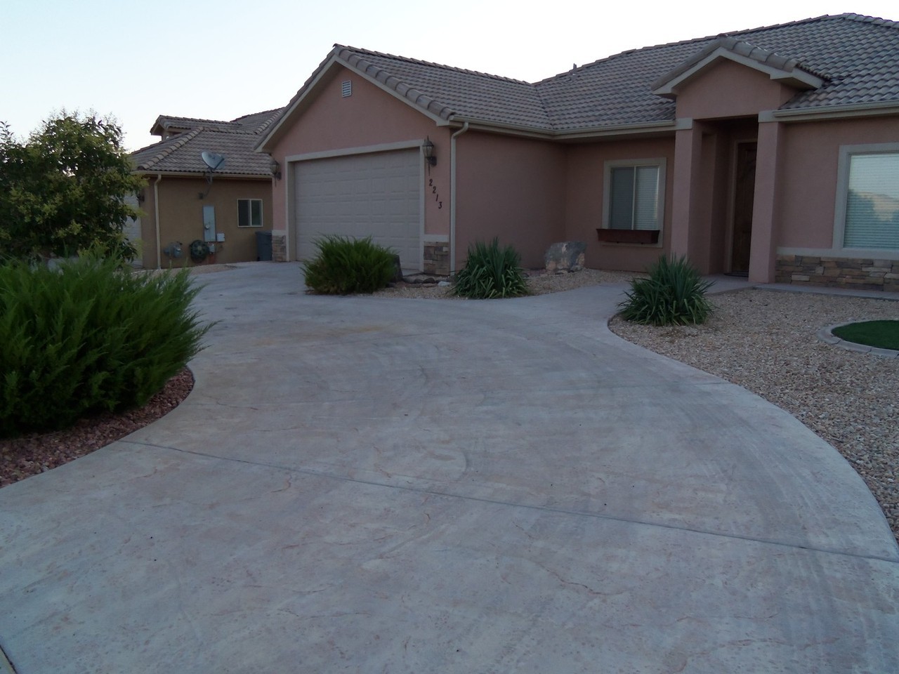 2213 S 700 W - Photo 2 of 5