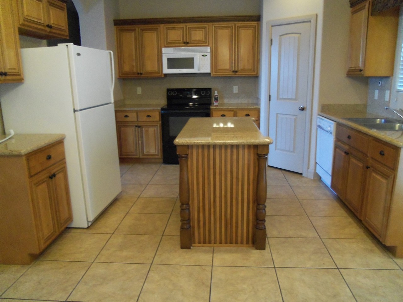 2213 S 700 W - Photo 3 of 5