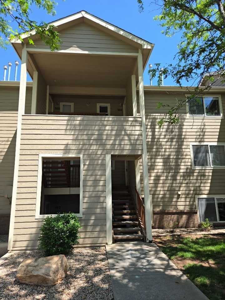 2960 W Stuart St #C204