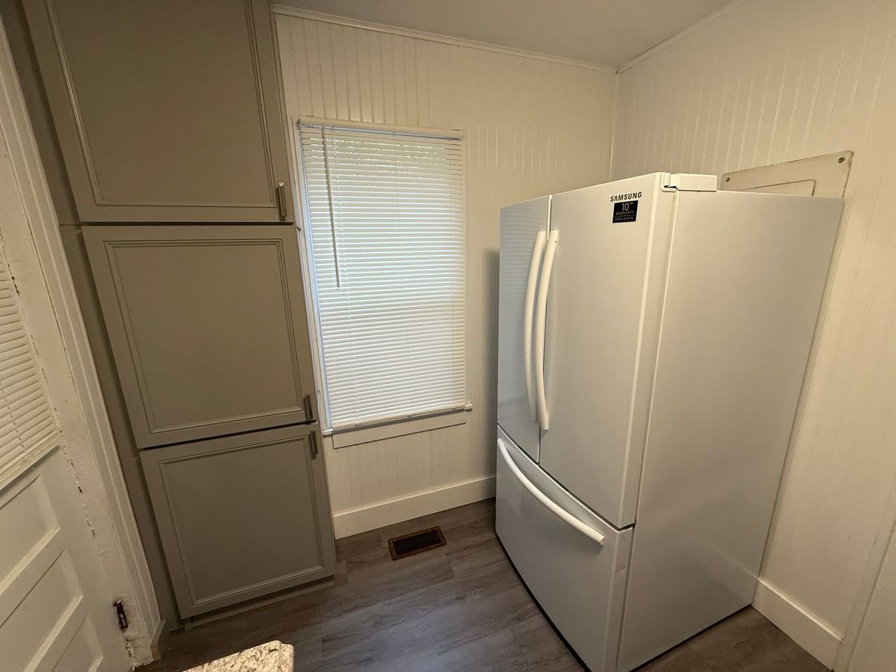 1132 Cherry Laurel St - Photo 5 of 11