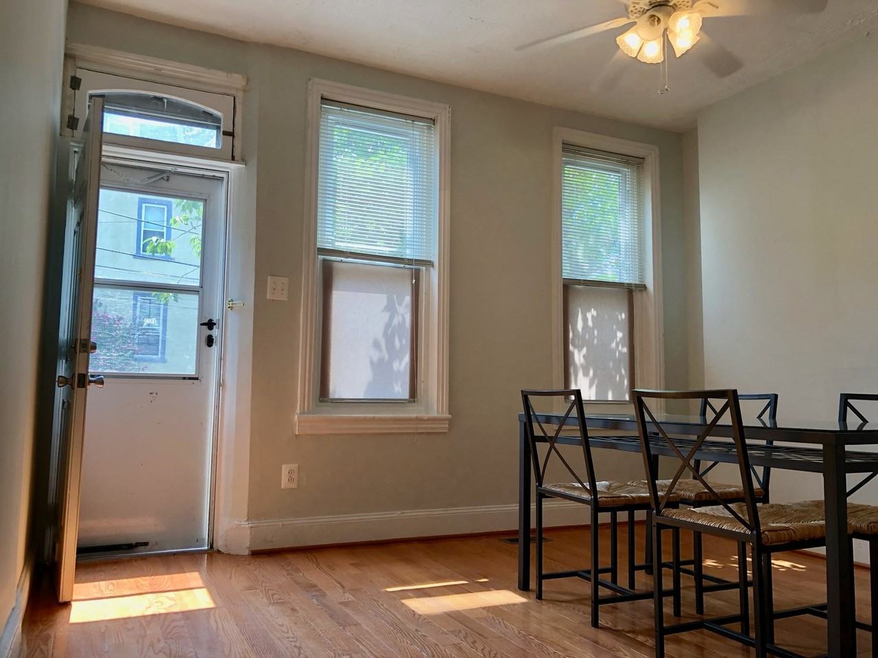 5913 Mccallum St - Photo 2 of 23