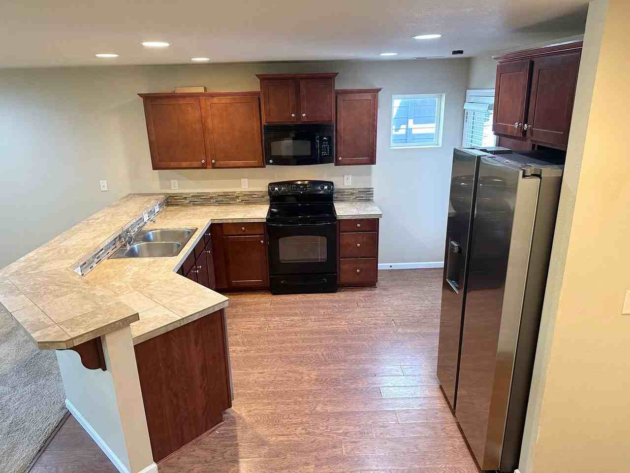 3968 Se Lone Oak St - Photo 4 of 33