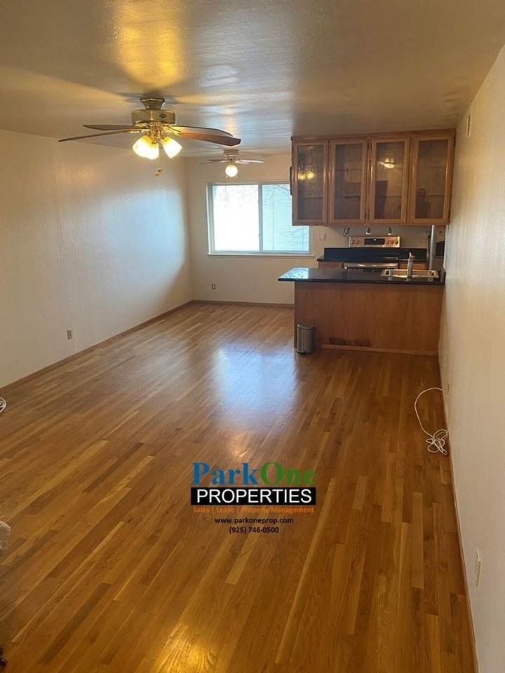 20563 Yeandle Ave #9 - Photo 3 of 10