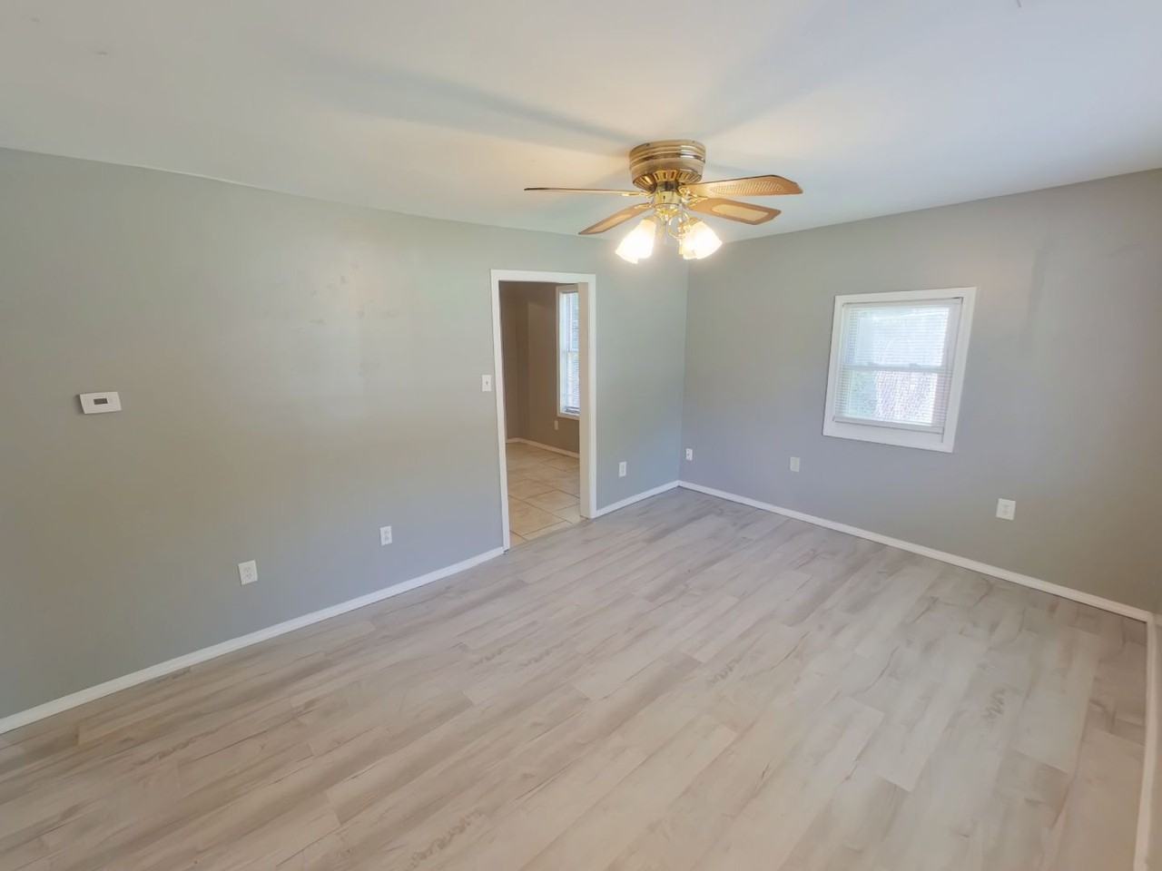 1849 S Spruce St - Photo 2 of 12