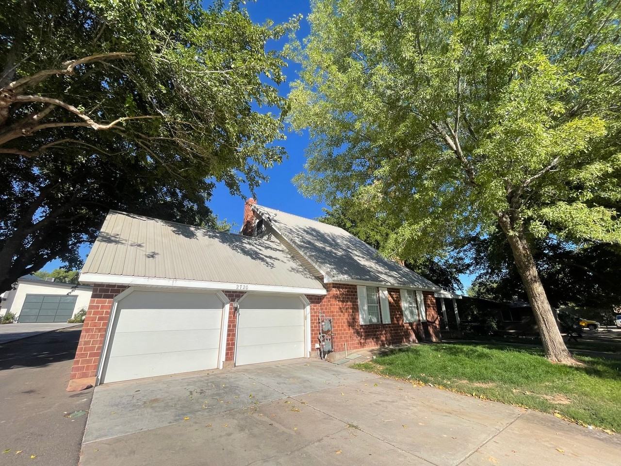 2720 Santa Clara Dr - Photo 2 of 24