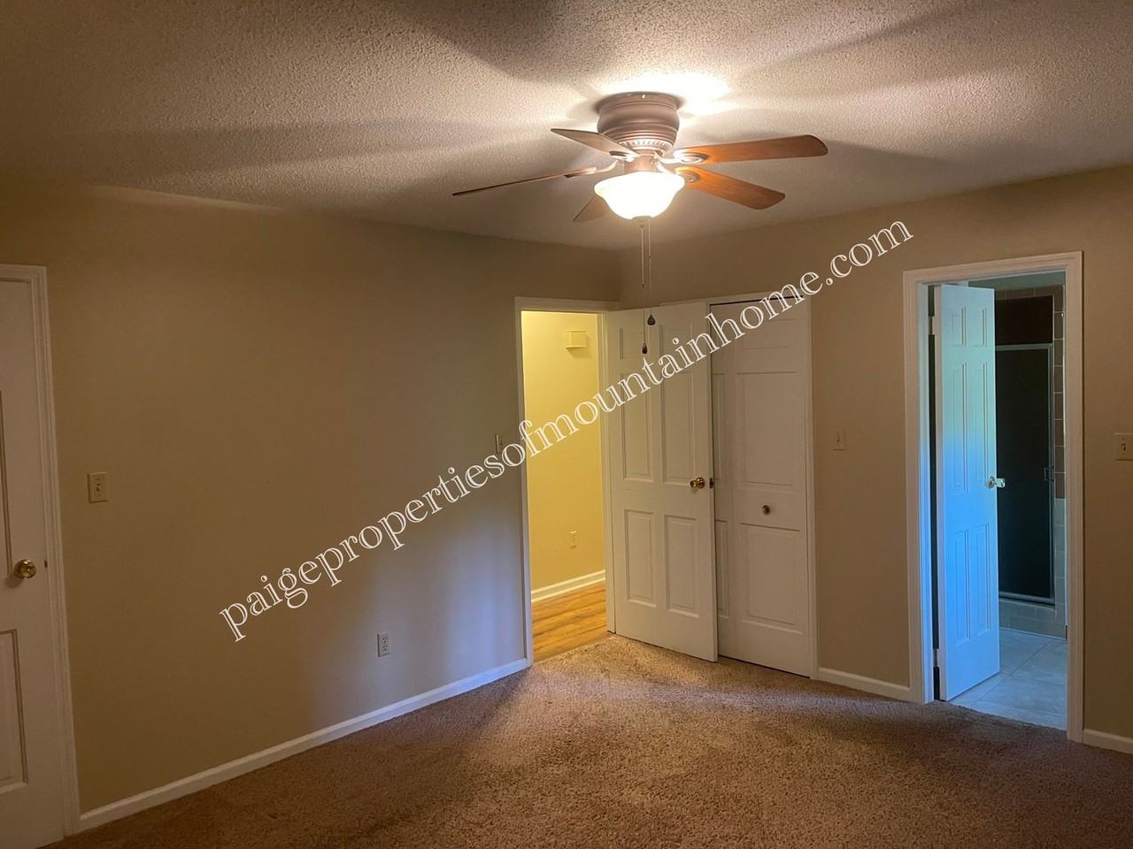 1724 Katherine Dr - Photo 7 of 14