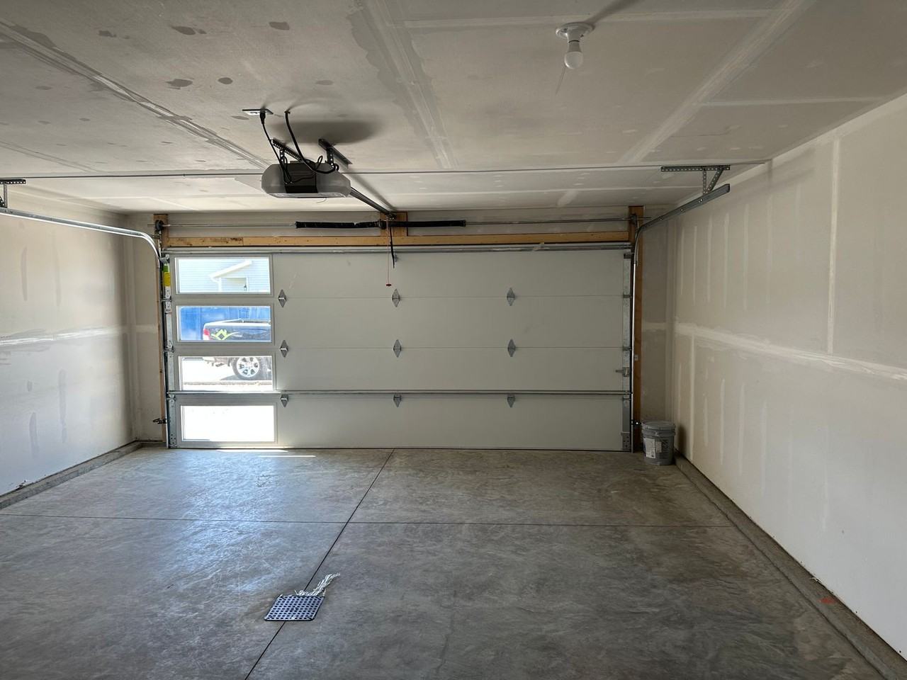 102 Marshall Loop - Photo 2 of 23