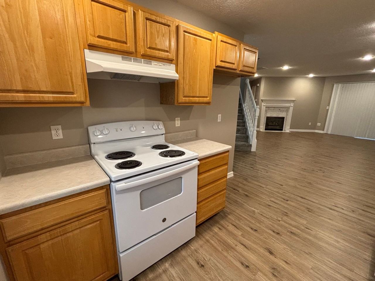 4313 N Morgan Ct - Photo 4 of 26