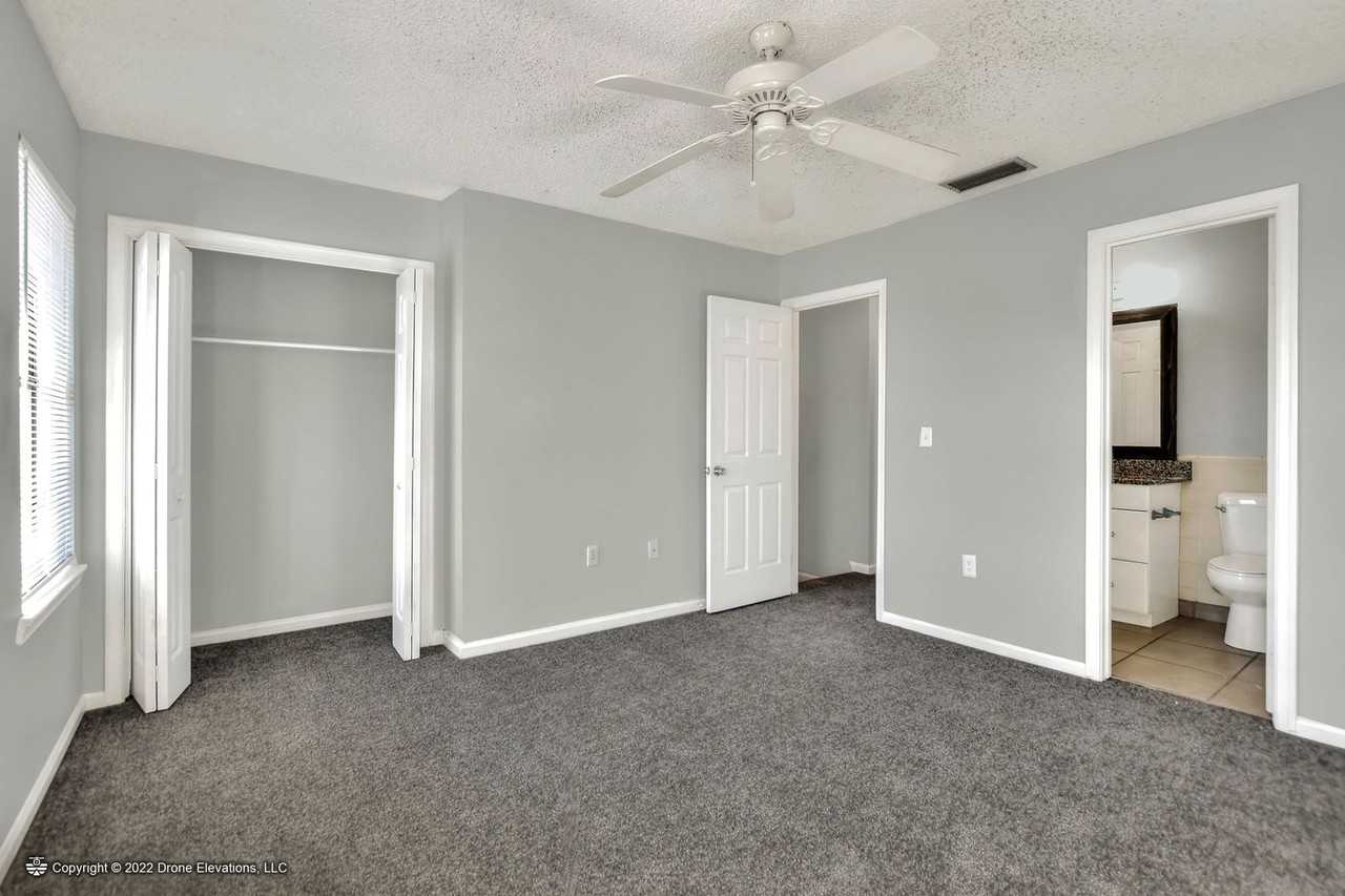 1866 Avenue Q Sw - Photo 5 of 21