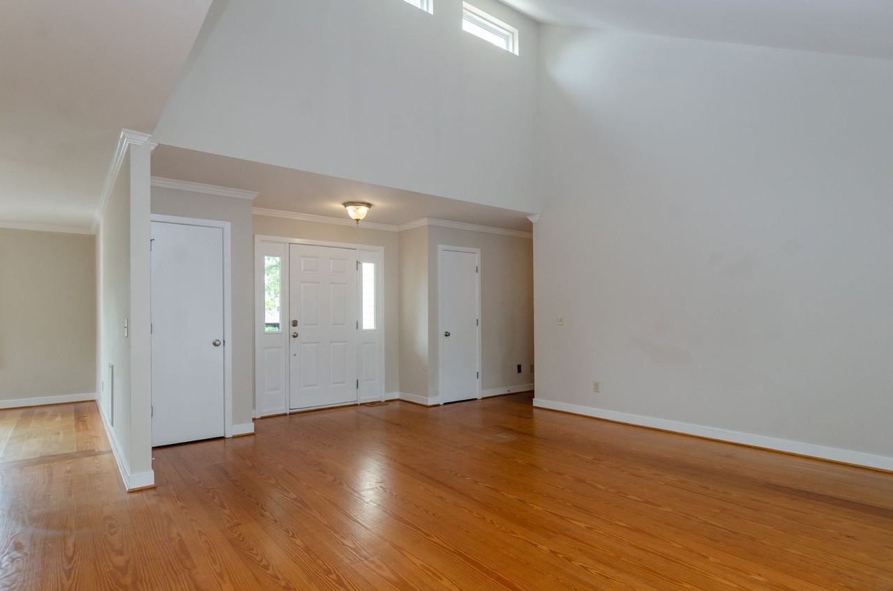 612 The Cape Blvd - Photo 2 of 28