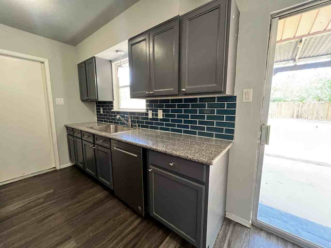 5019 Ed White Street - Photo 7 of 14