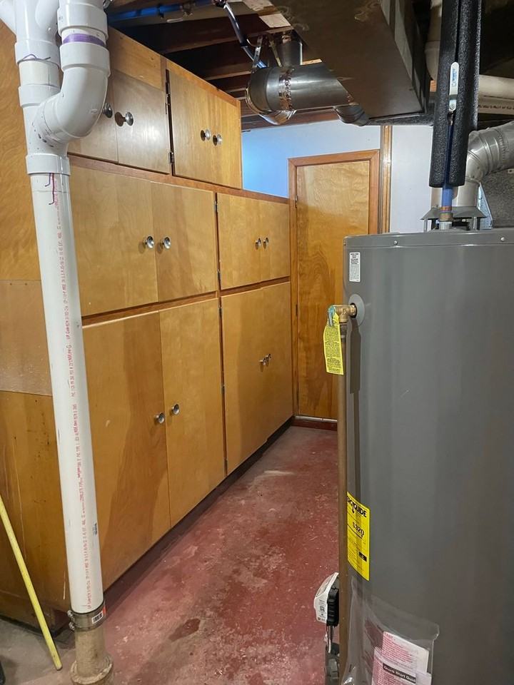 1046 Ohio St - Photo 2 of 18
