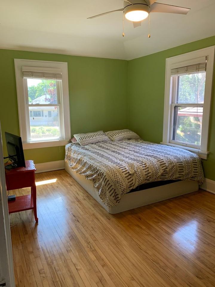 3250 Ulysses St Ne - Photo 3 of 9