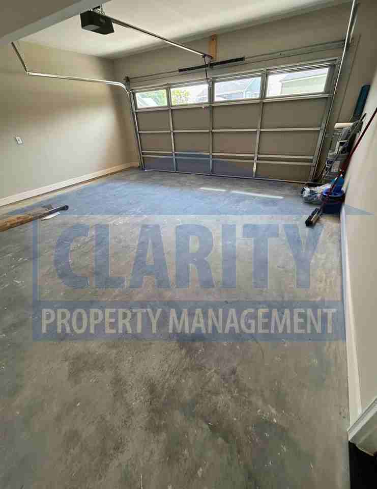 5062 Solar Ln Nw - Photo 3 of 32