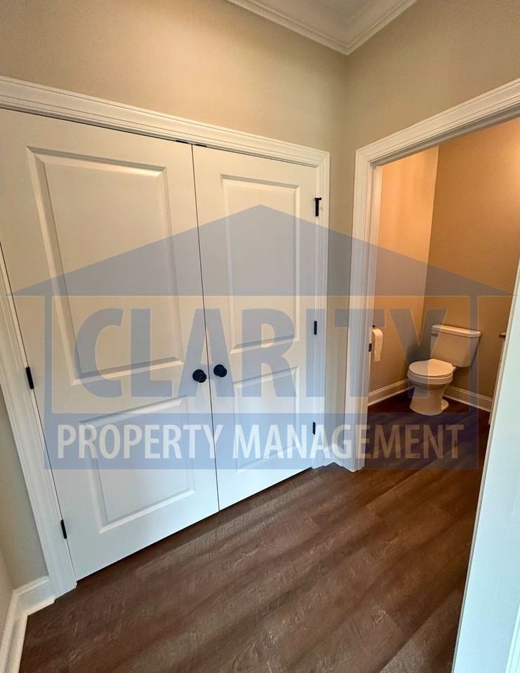 5062 Solar Ln Nw - Photo 6 of 32