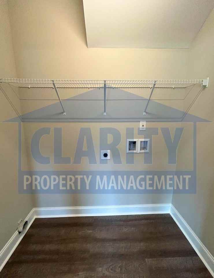 5062 Solar Ln Nw - Photo 7 of 32