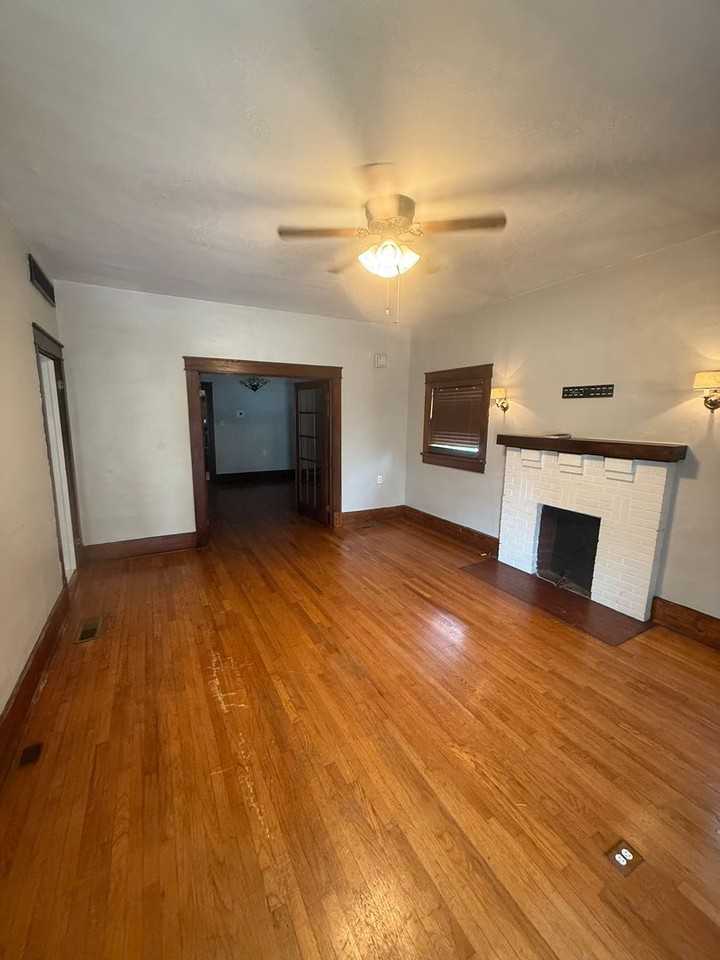 607 E 11th Ave - Photo 4 of 16