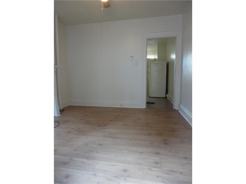 3511 Mulberry Way - Photo 2 of 7