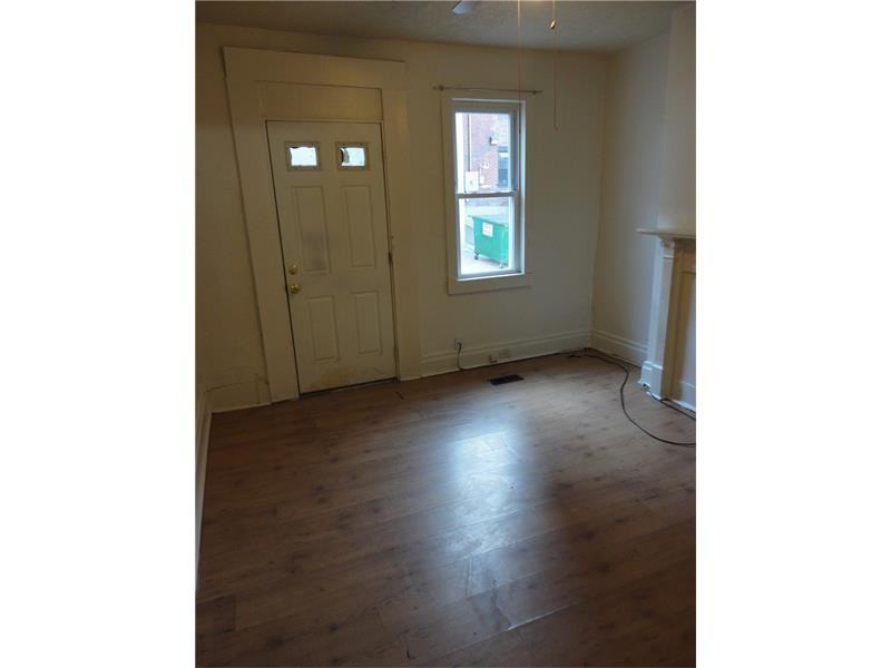 3511 Mulberry Way - Photo 3 of 7