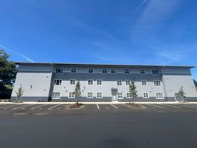 Beautiful 1, 2 and 3 bedroom homes available near Clark College! - Photo 1 of 1