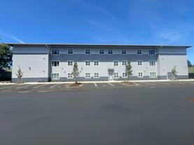 Beautiful 1, 2 and 3 bedroom homes available near Clark College! - Photo 1 of 1