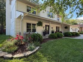 1025 Heatherwood Dr - Photo 1 of 1