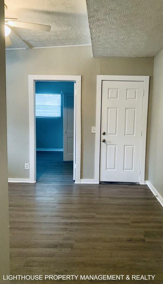 2104 Jernigan Rd #3 - Photo 3 of 22