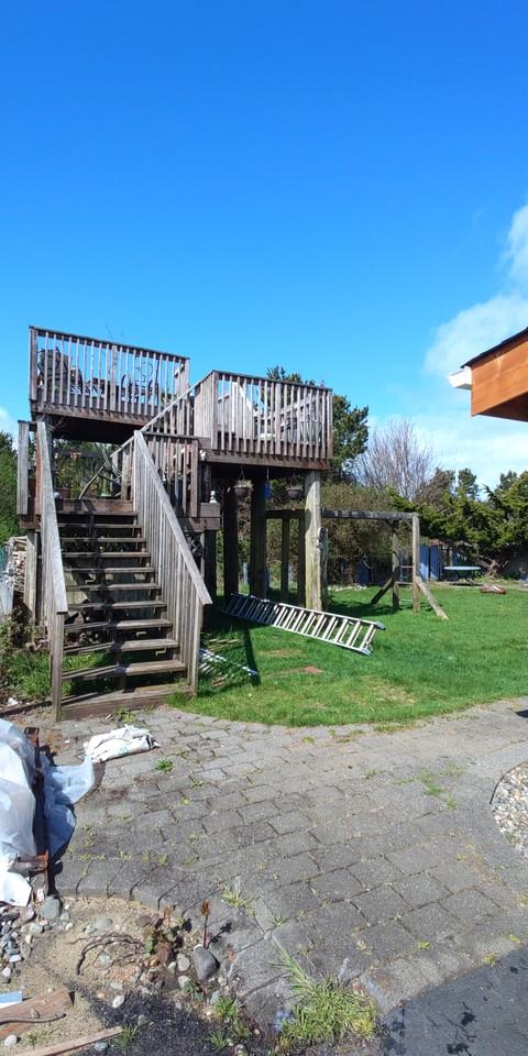 601 Ocean Shores Blvd Nw #NA - Photo 2 of 5