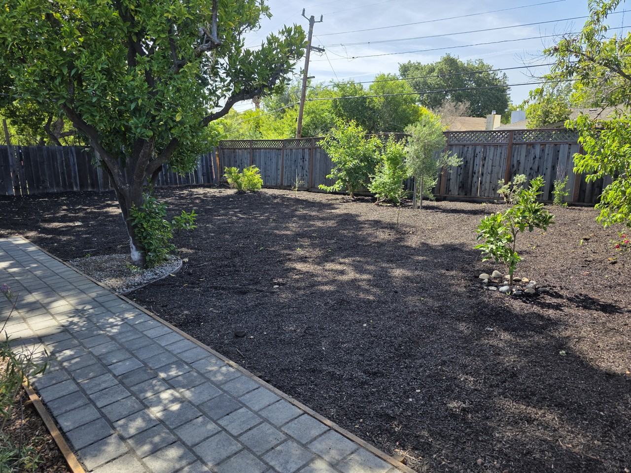 2785 Washington Ave #NA - Photo 2 of 17