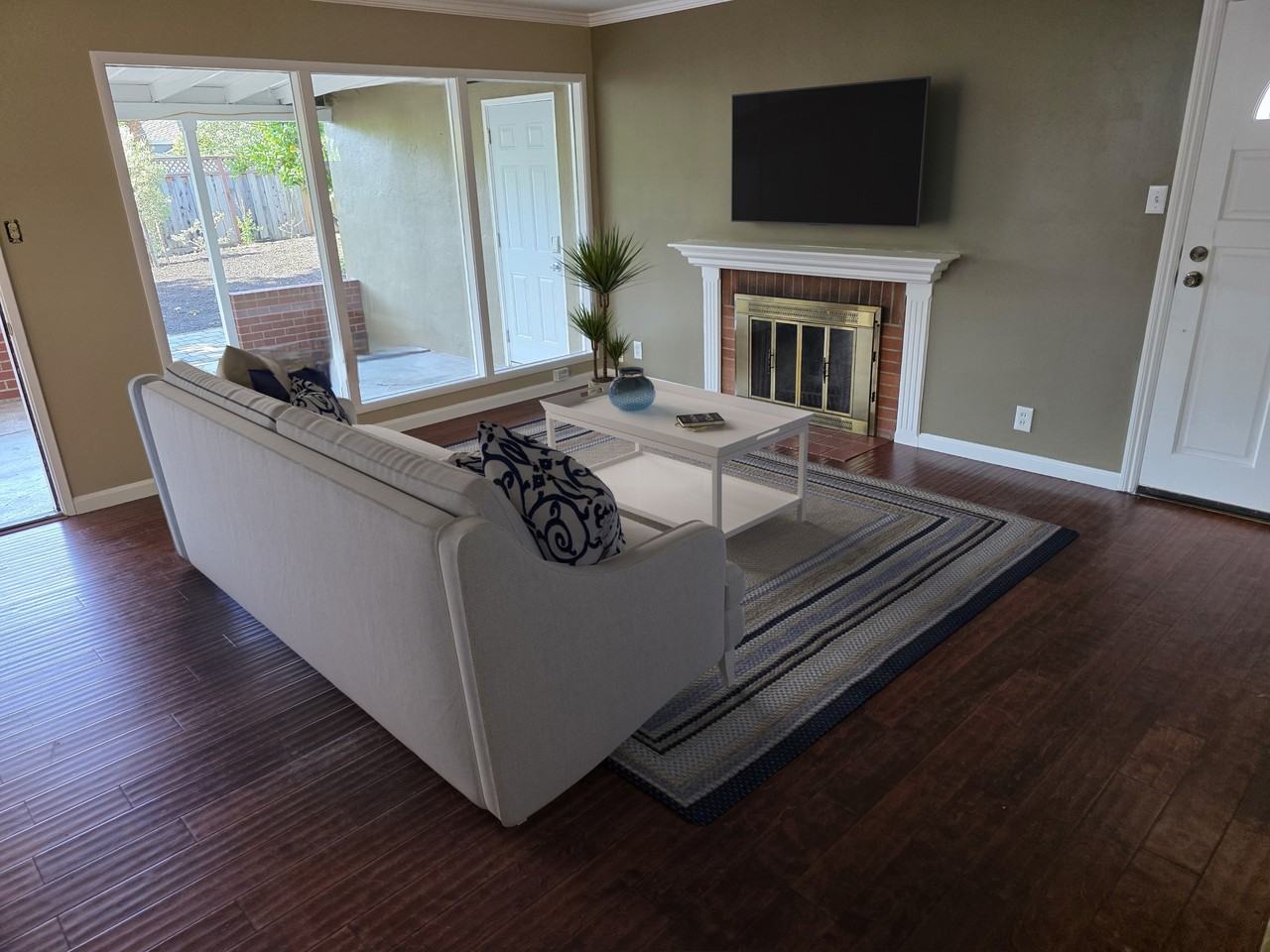 2785 Washington Ave #NA - Photo 3 of 17