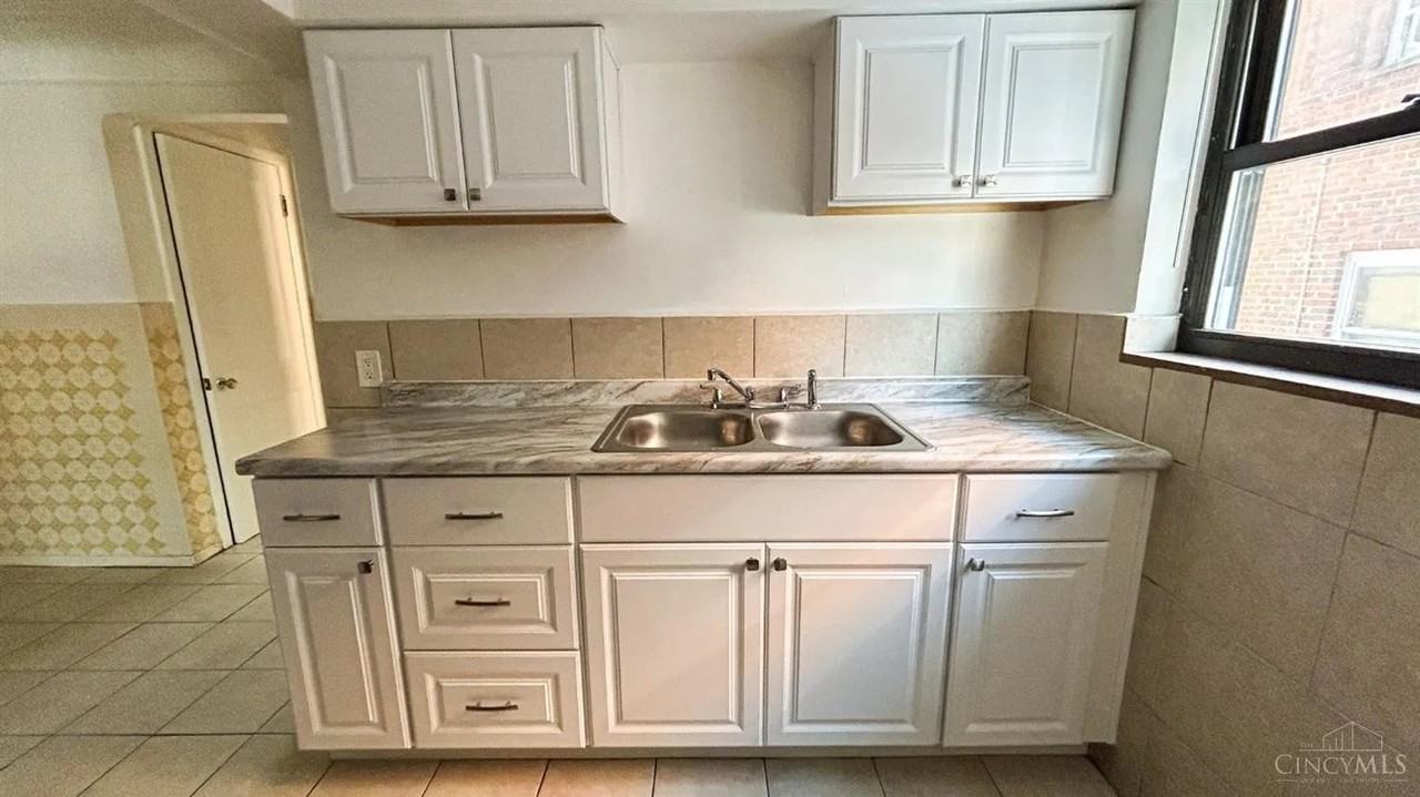 7115 Eastlawn Dr #1 - Photo 2 of 11