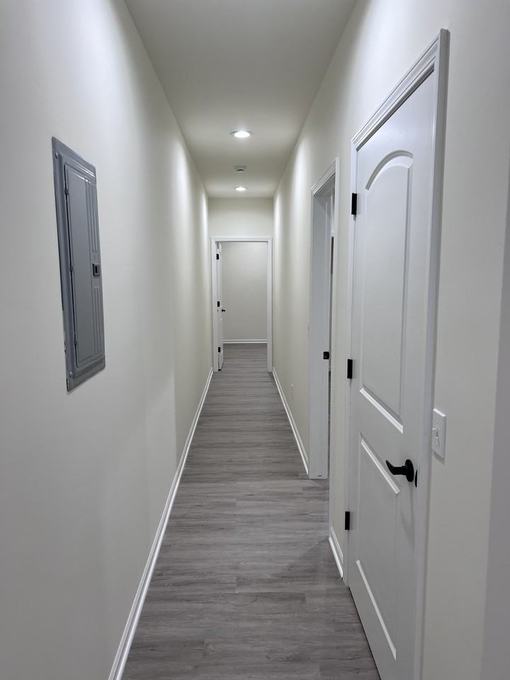 849 1st St #C - Photo 5 of 14