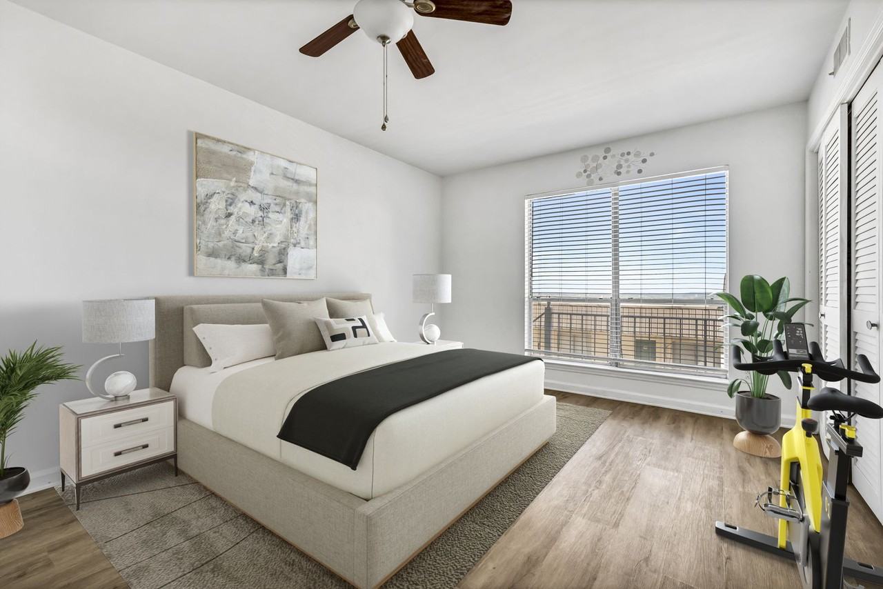 Top of the Cliff - Photo 6 of 17