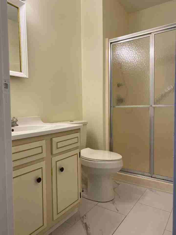 Eagles Pine Apartments - Photo 5 of 10