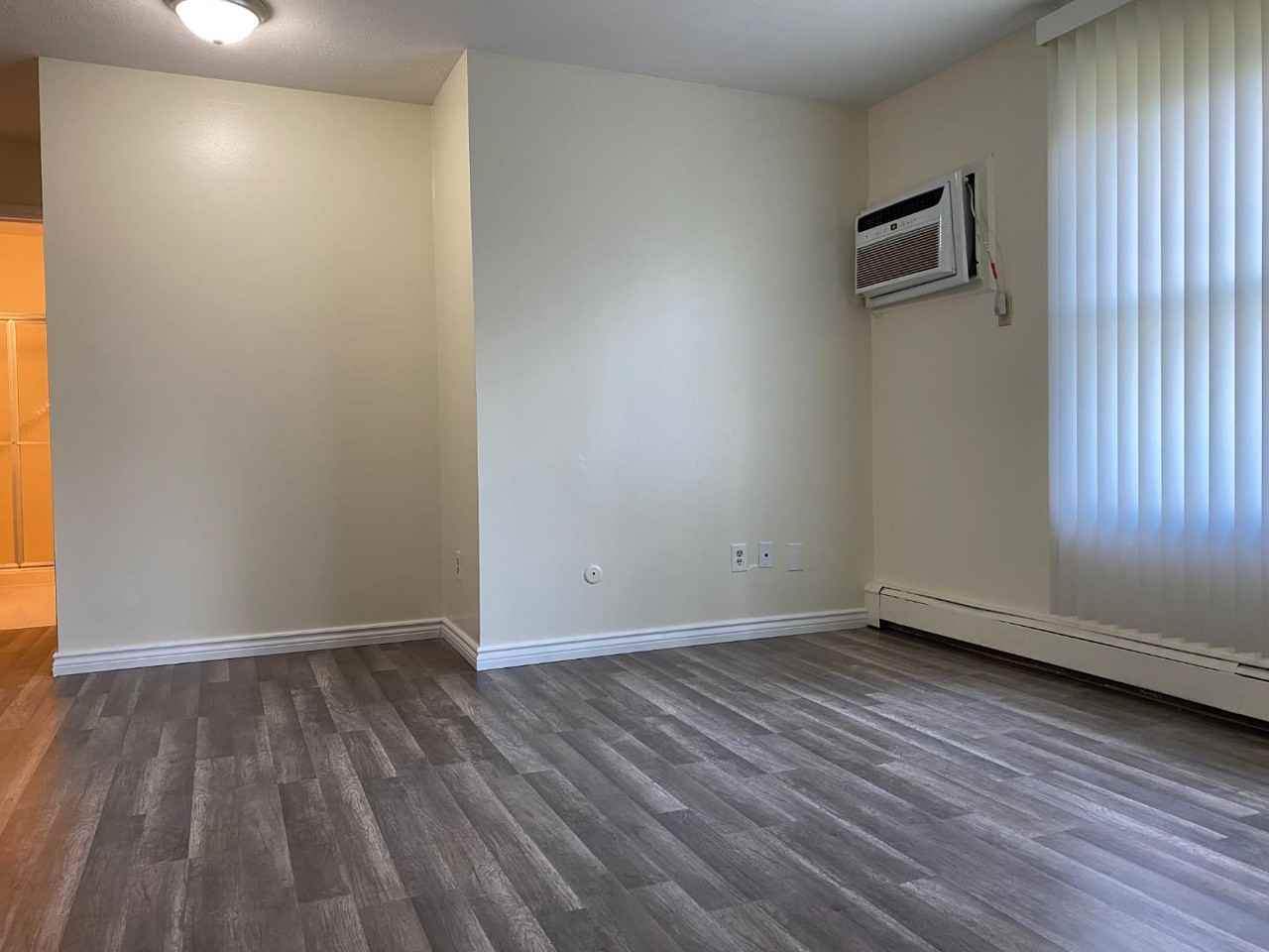 Eagles Pine Apartments - Photo 7 of 10