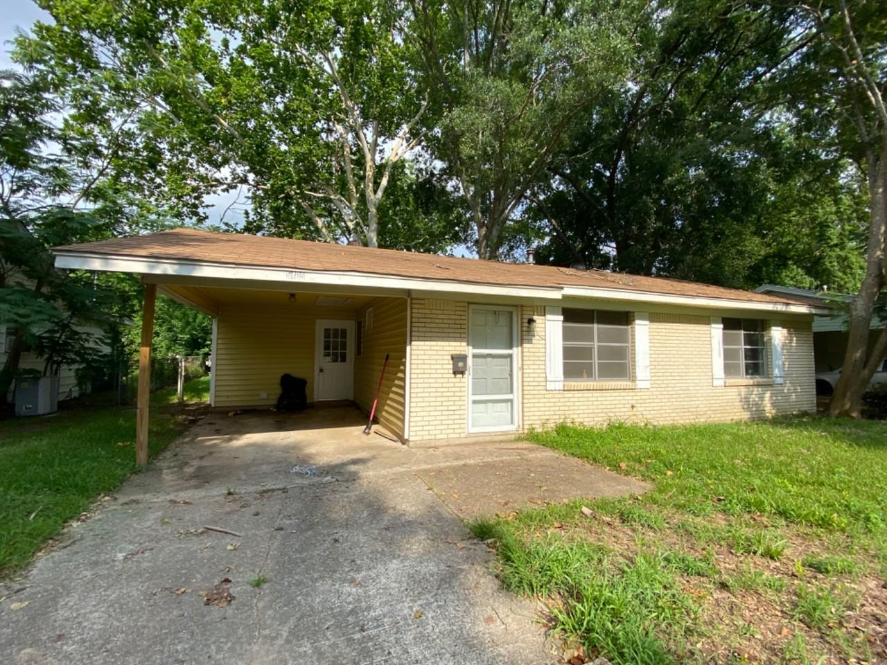 5409 Daffodil Ave - Photo 3 of 16