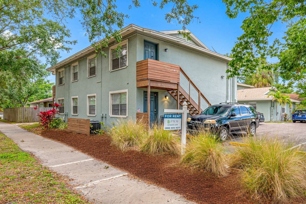 South Tampa Condo Grade 2 - Photo 4 of 27