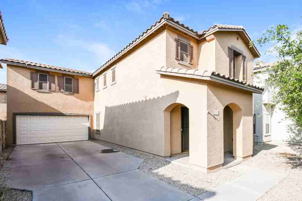 21153 E Stonecrest Dr - Photo 4 of 17
