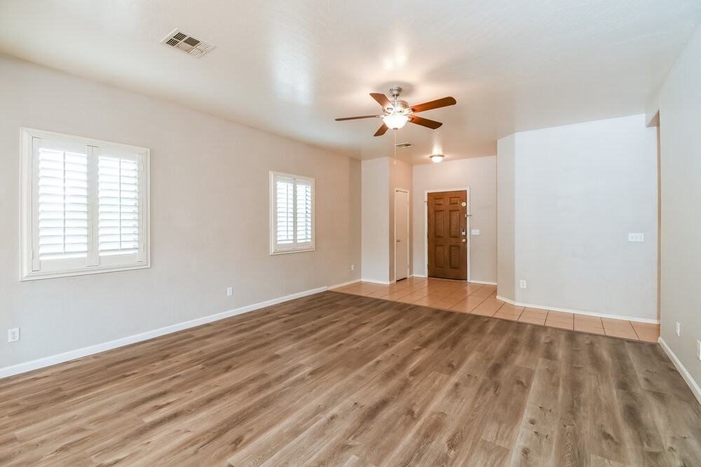 1937 E Lusitano Loop - Photo 5 of 16