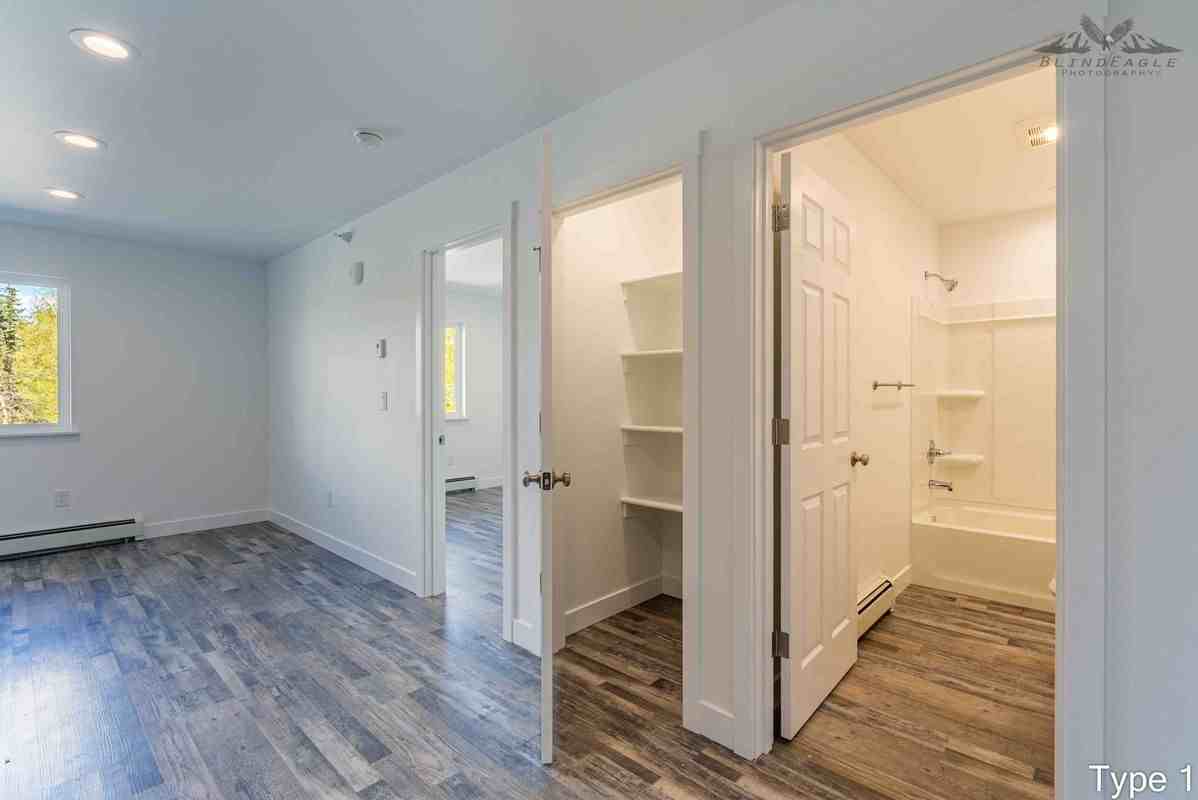 415 E Beaver Ave - Photo 3 of 10