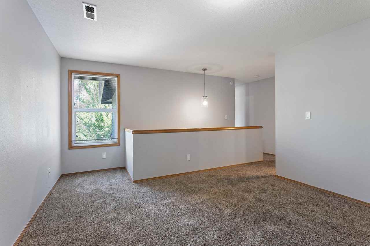 Donna Court - Photo 7 of 22