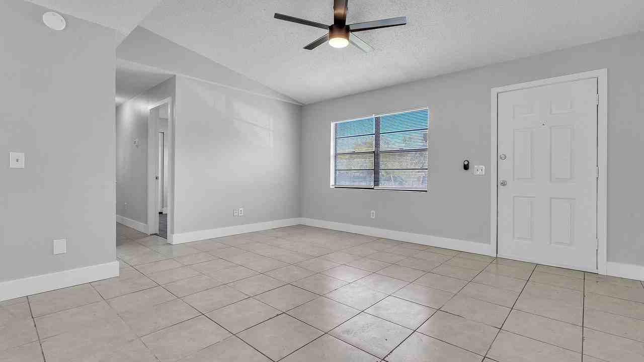 2551 26th Ave S - Photo 7 of 32