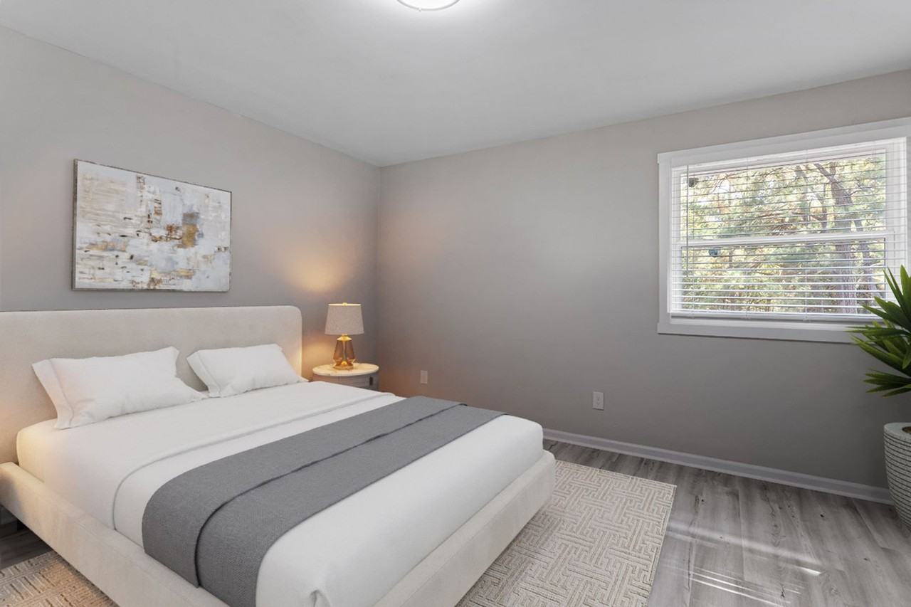 707 Moore St - Photo 5 of 8