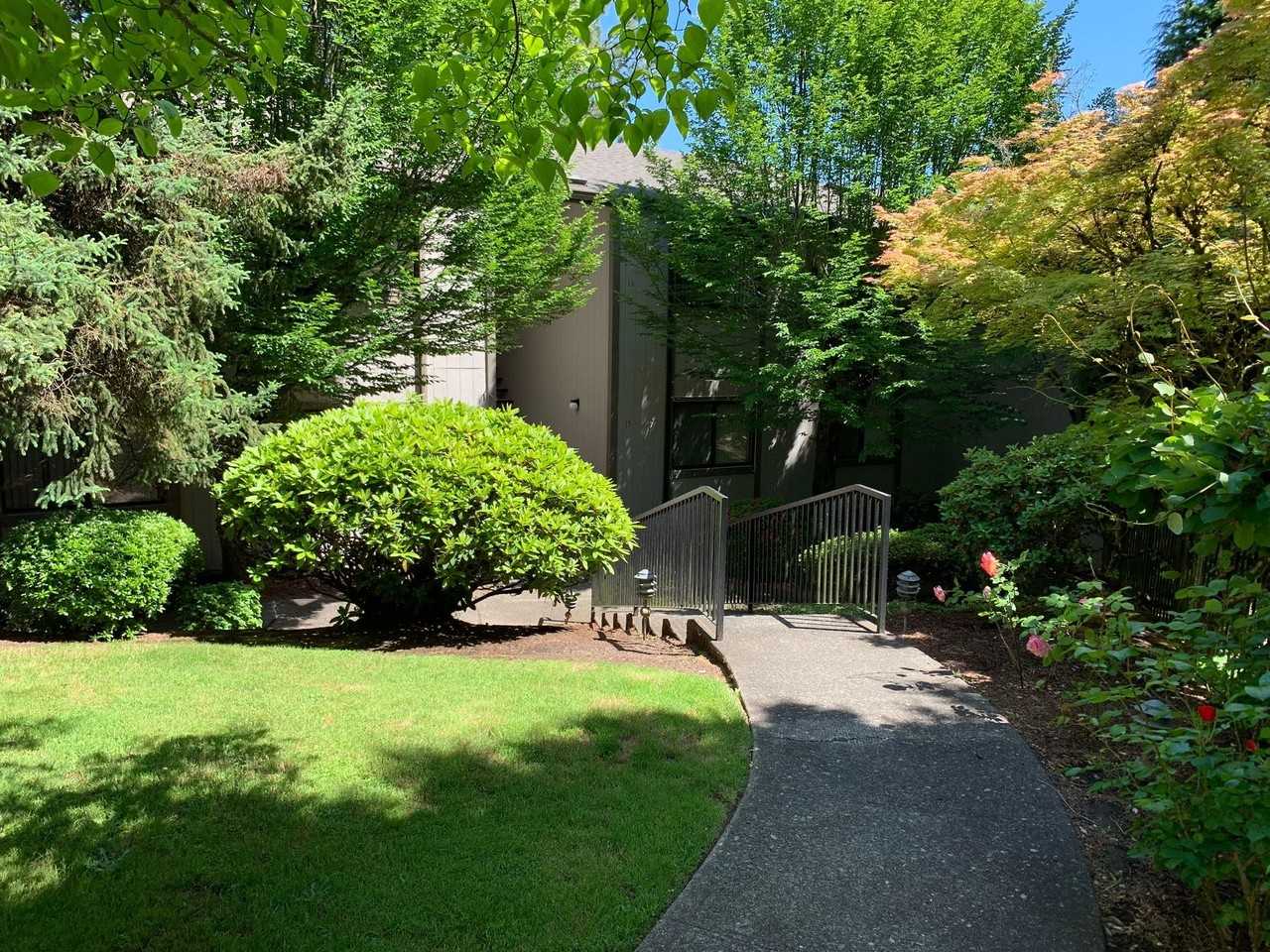 Spacious 2 - Photo 3 of 4